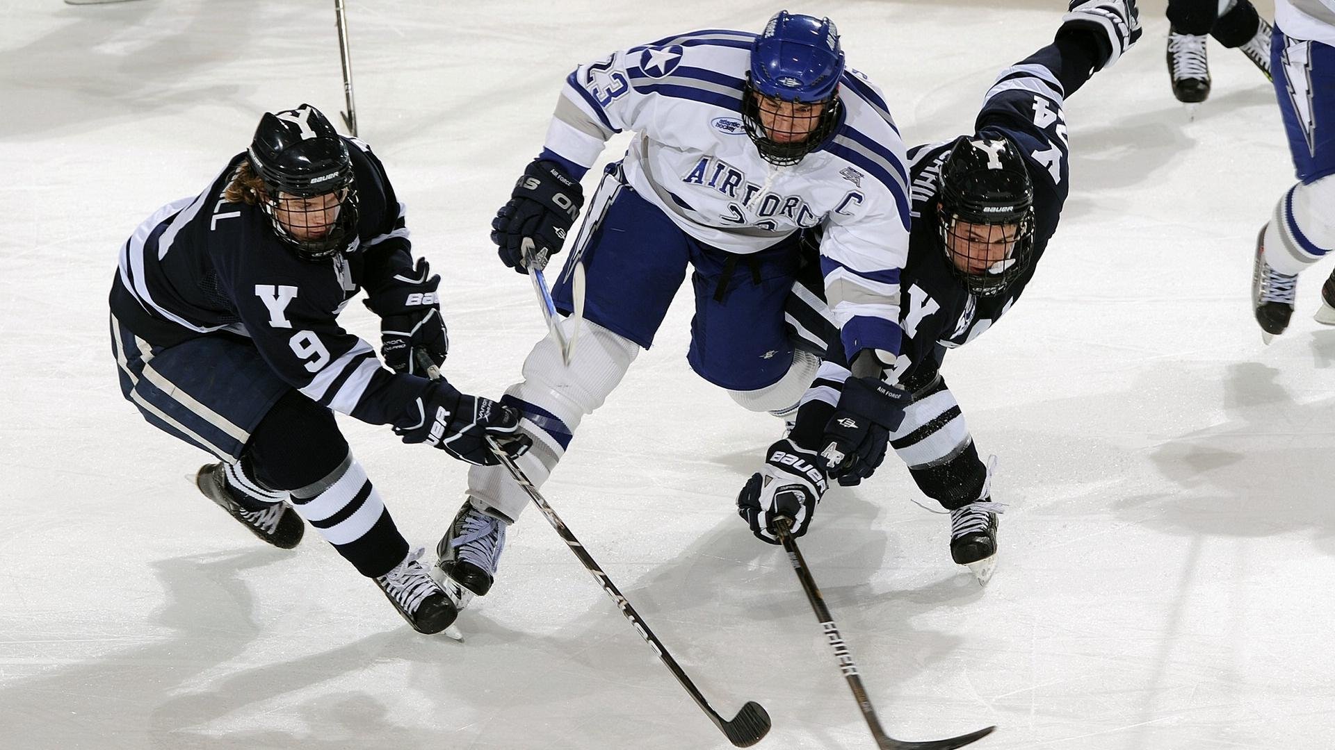 年度焦点之战，哥伦比亚战术压制，冰岛黑马神话止步