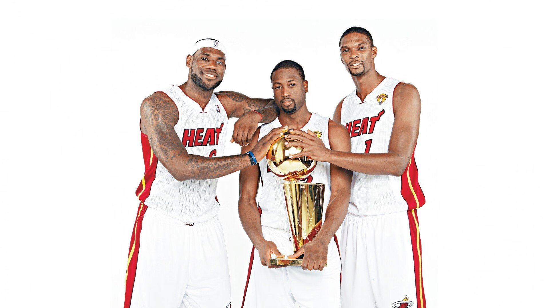 红色闪电破晓，诺里斯创纪录之夜，法拉利力克阿斯顿马丁